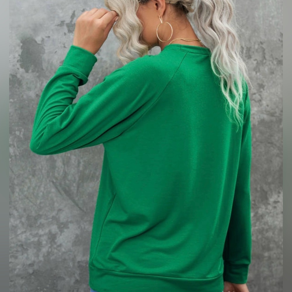 NWT Green Crewneck Shamrock sweatshirt sweater - Picture 2 of 5